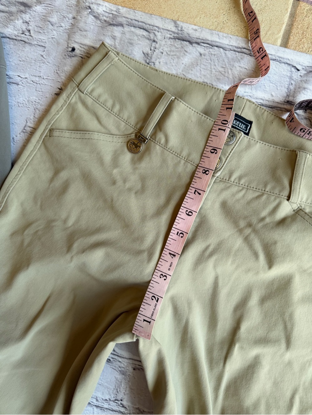 Pikeur Womens Breeches Lot Of 2 Size 30L EUC
Tan Gray High Rise Lightweight - Picture 3 of 16